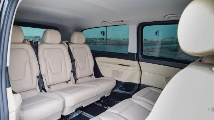 Mercedes-Benz V-Class — الداخلي